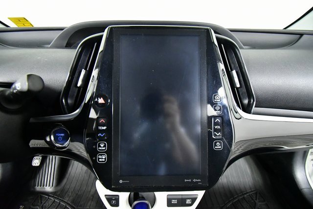 Used 2018 Toyota Prius Four Touring image 4