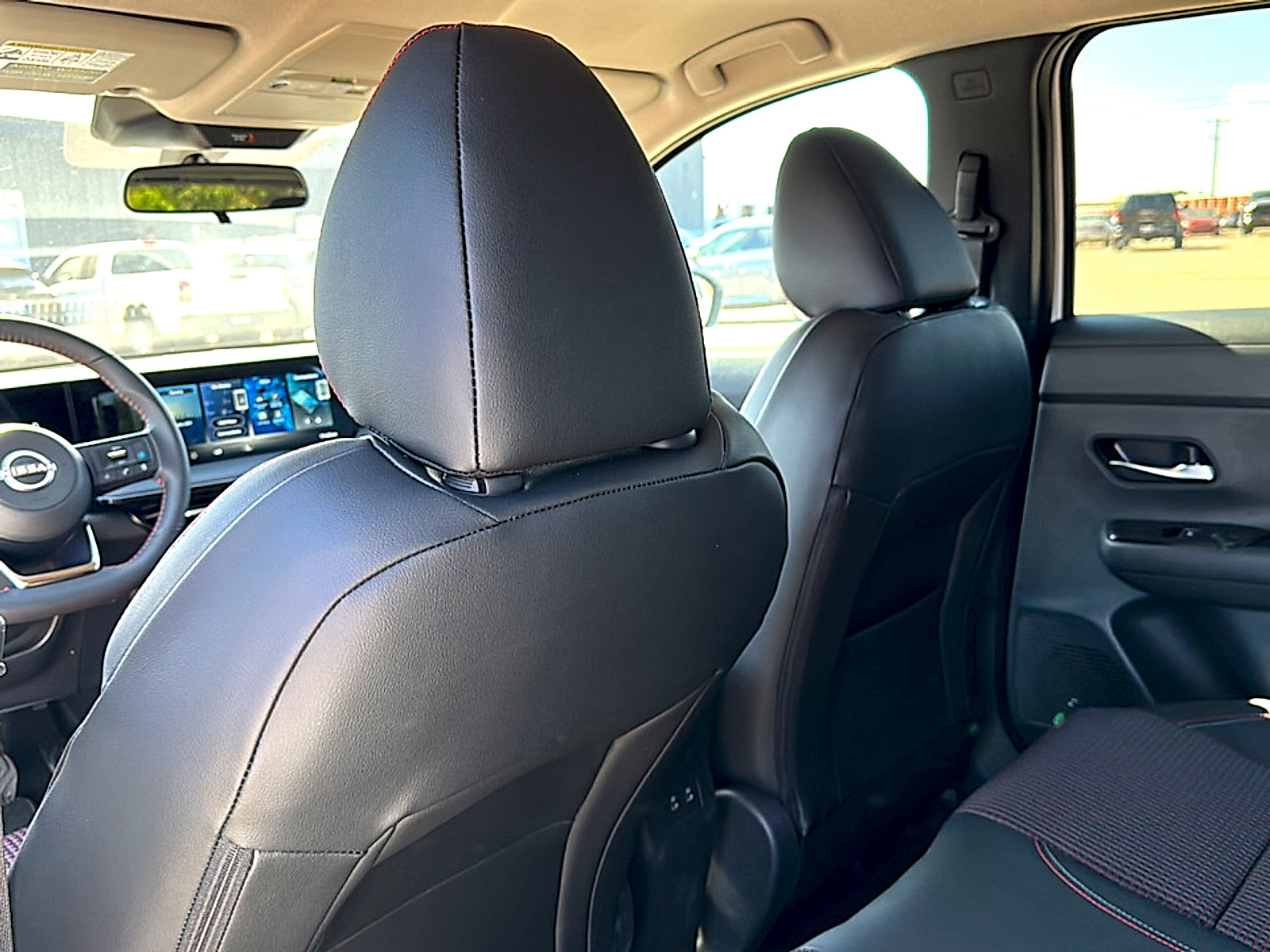 New 2026 Nissan Kicks SR image 14