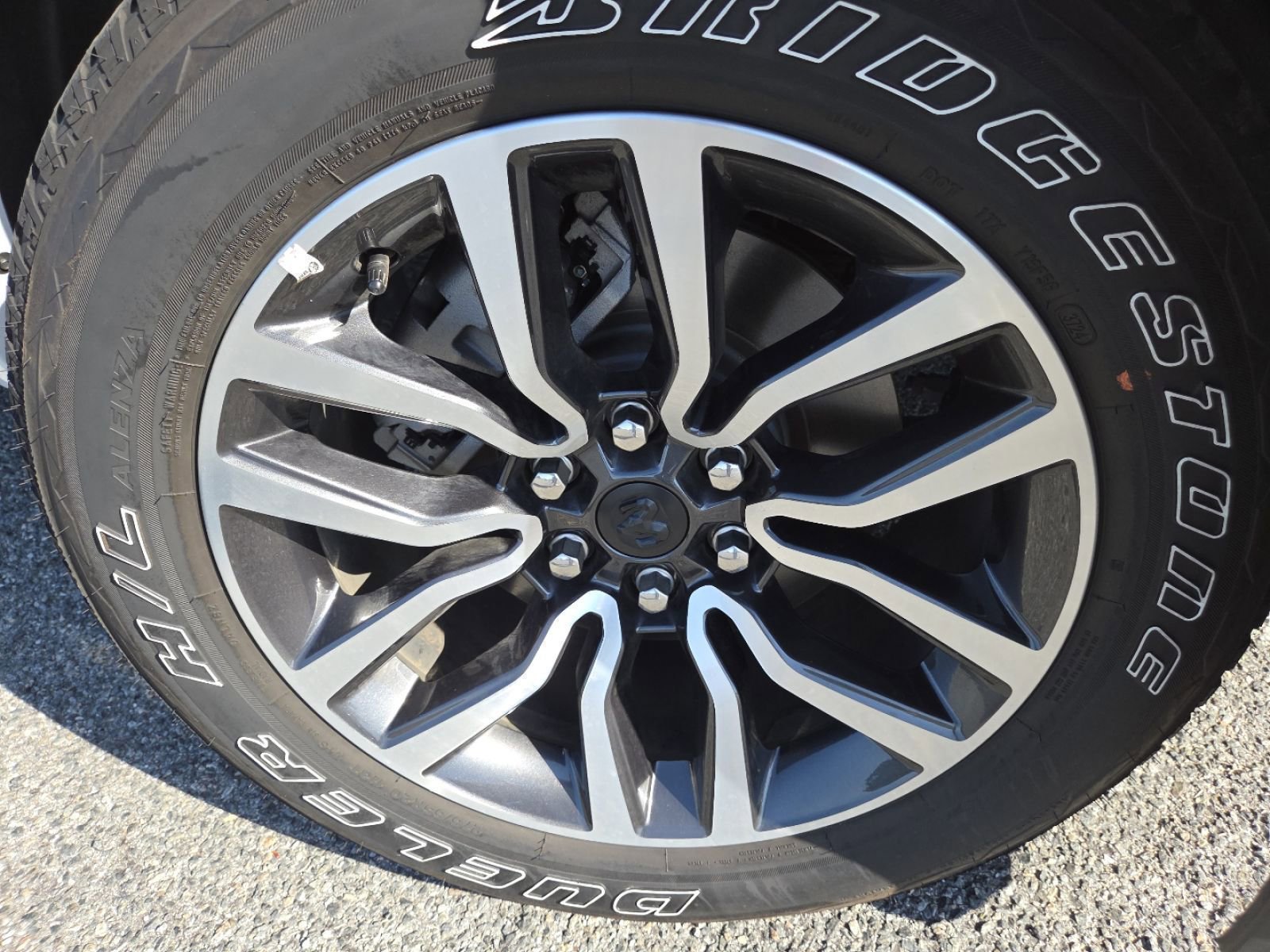 Used 2025 RAM 1500 Limited image 22