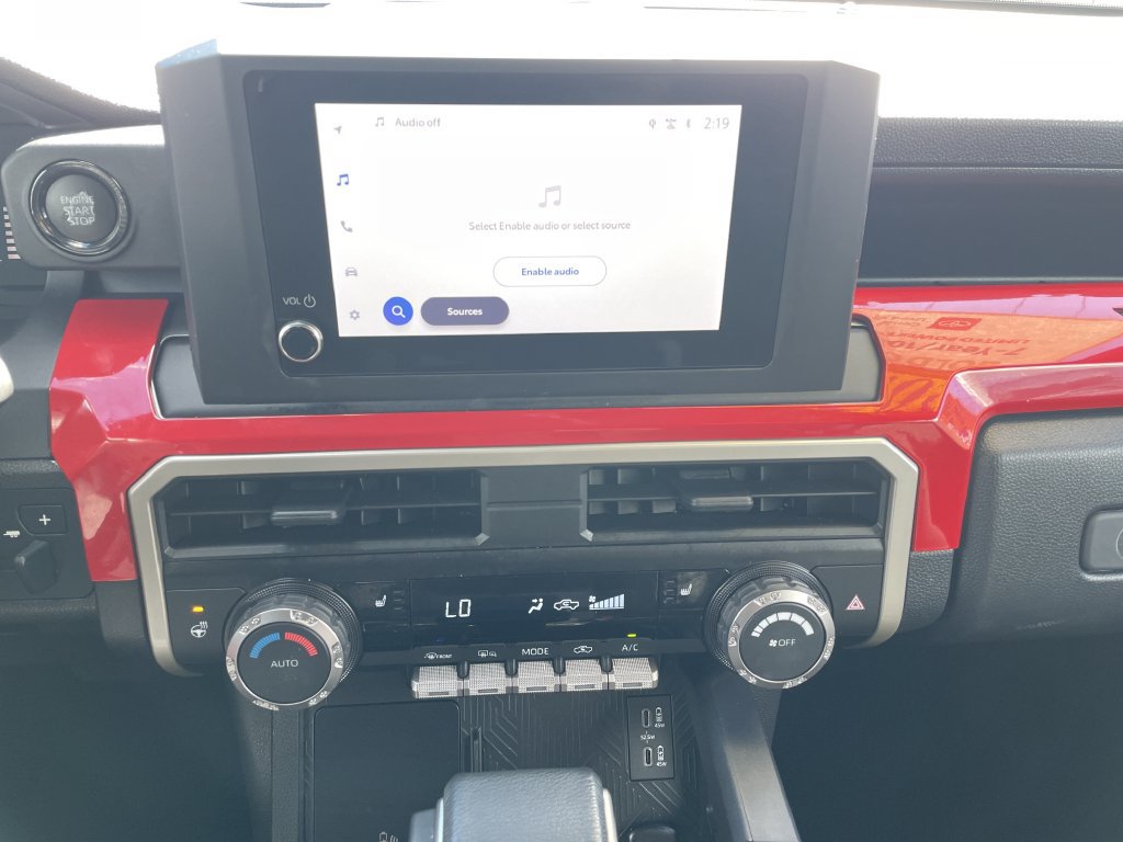 Certified 2024 Toyota Tacoma SR5 AWD/4WD image 18