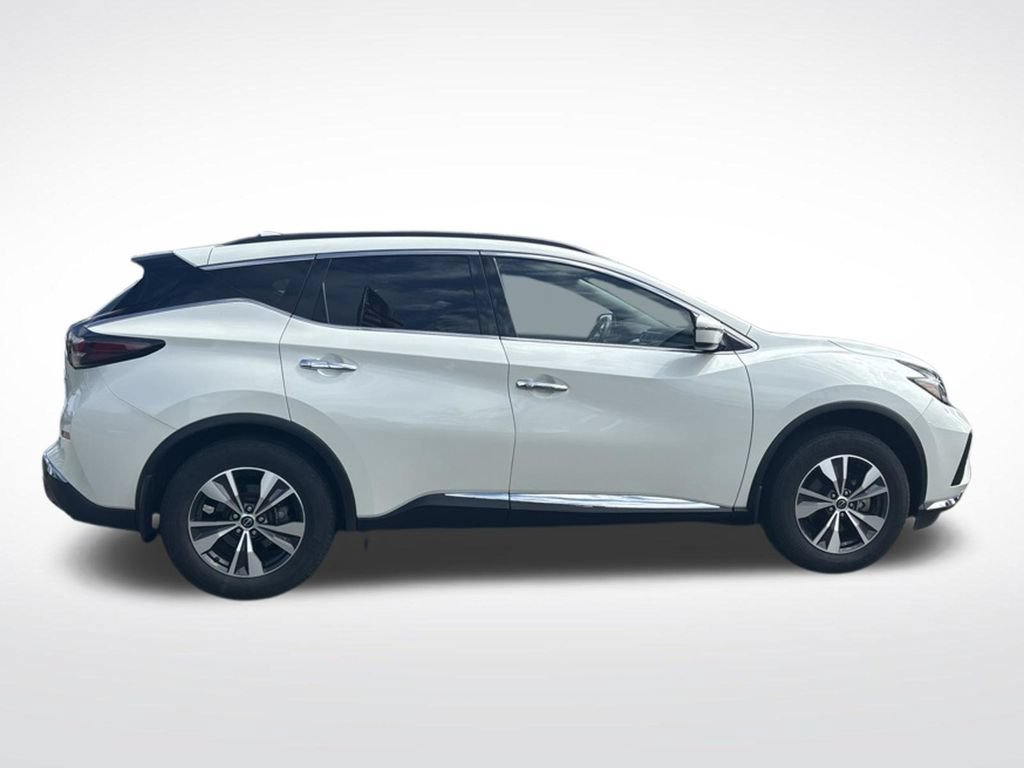 Used 2023 Nissan Murano SV w/ Cargo Package AWD/4WD image 9