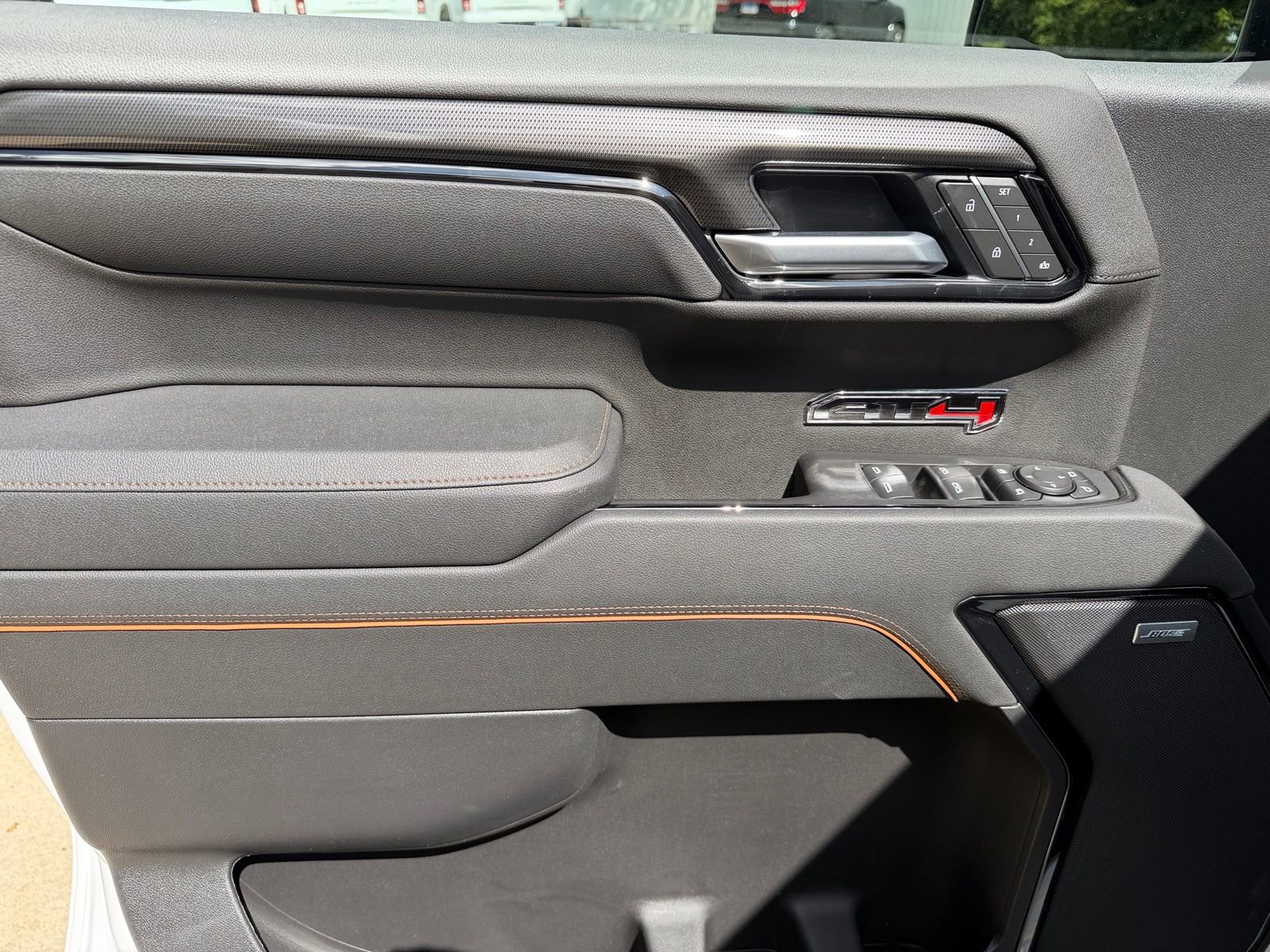 New 2026 GMC Sierra 1500 AT4 w/ Technology Package AWD/4WD image 9