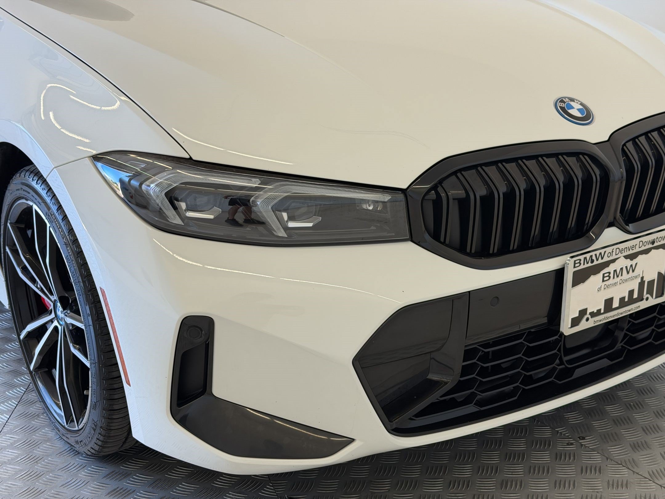 Certified 2024 BMW 330e xDrive w/ Premium Package AWD/4WD image 12