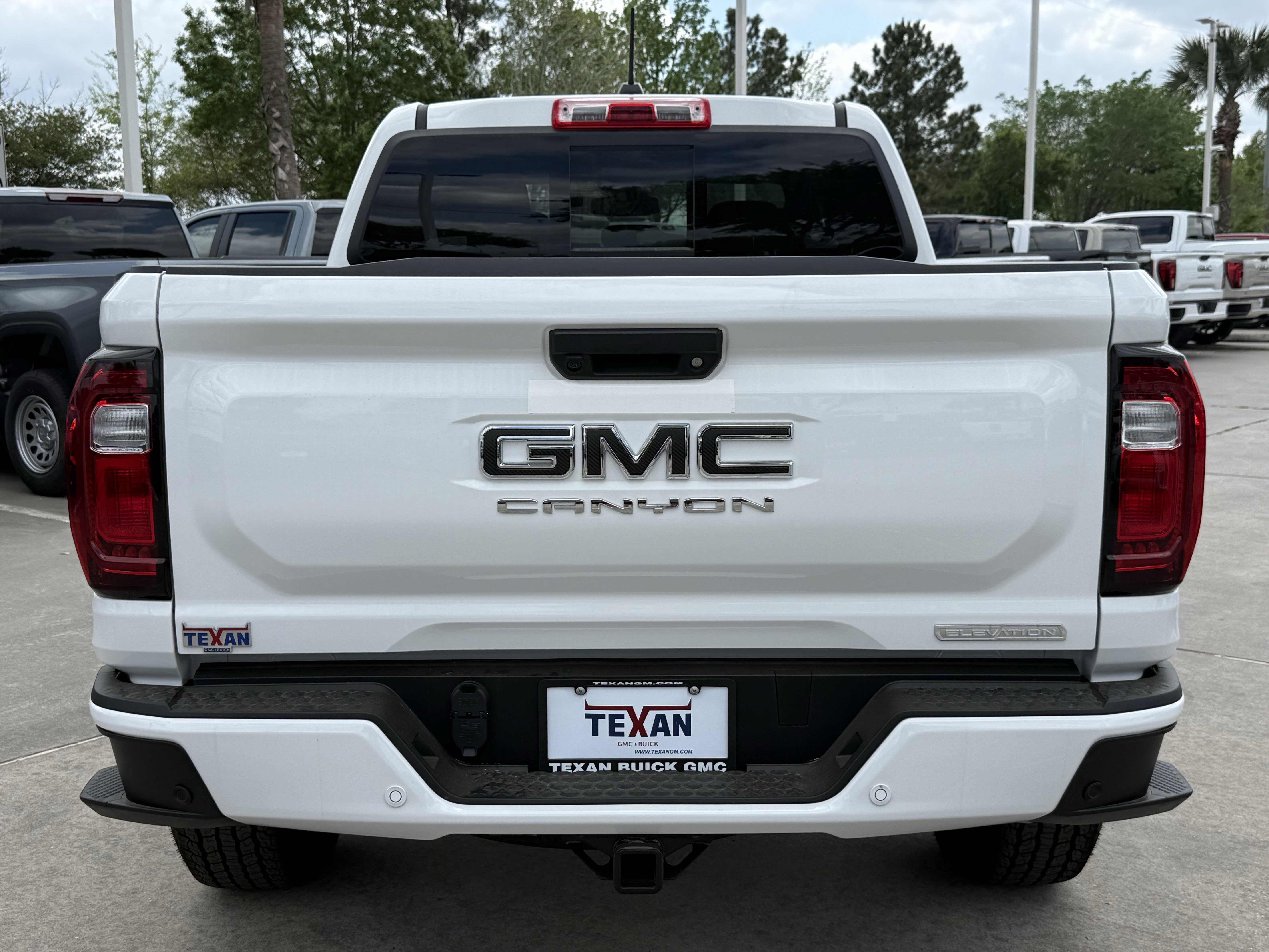 New 2026 GMC Canyon Elevation w/ Convenience Package RWD image 6