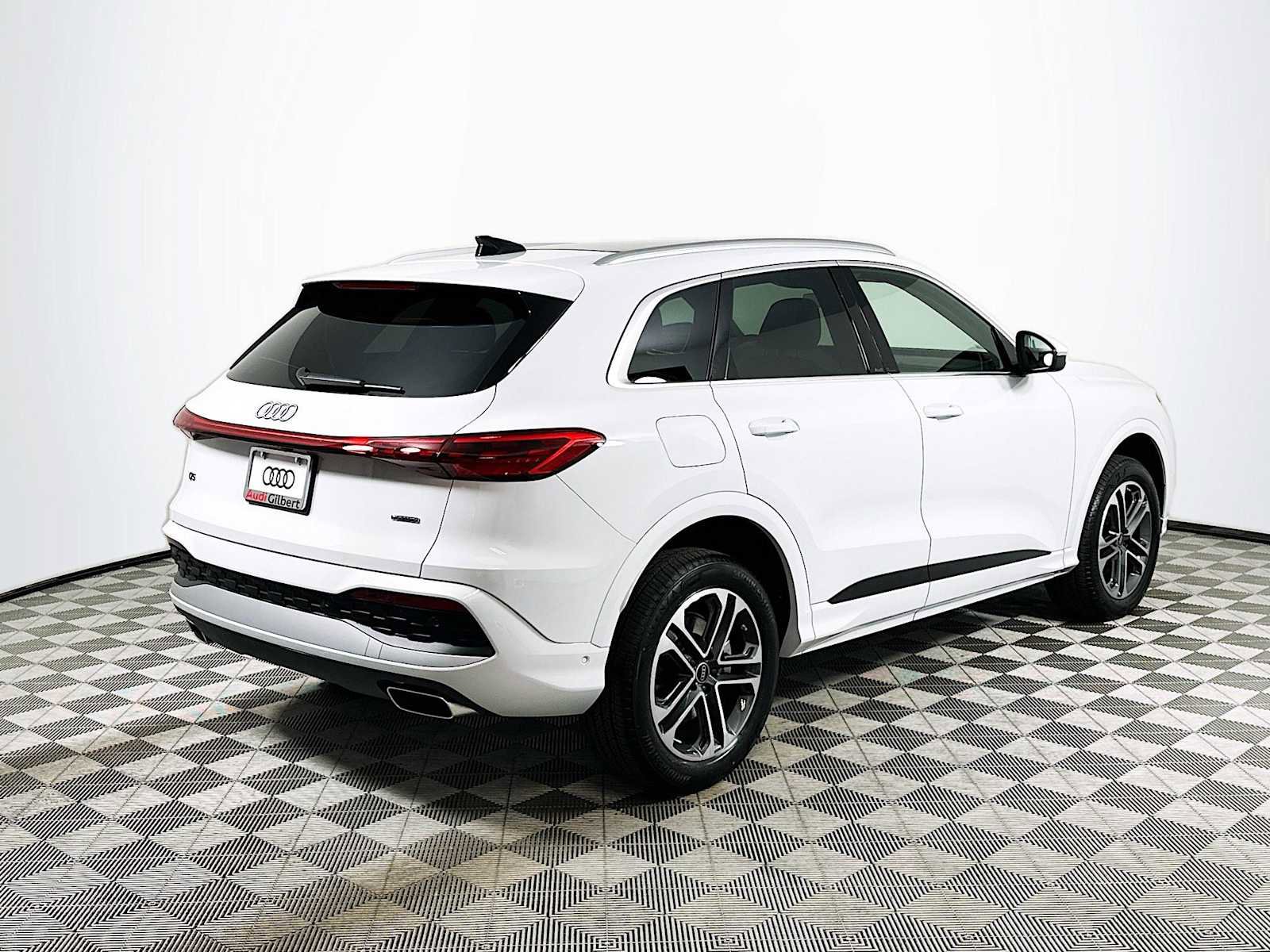 New 2025 Audi Q5 Premium Plus image 7