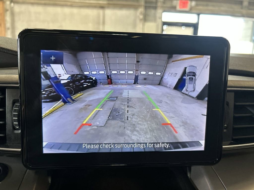 Used 2023 Ford Explorer XLT w/ Equipment Group 202A image 17