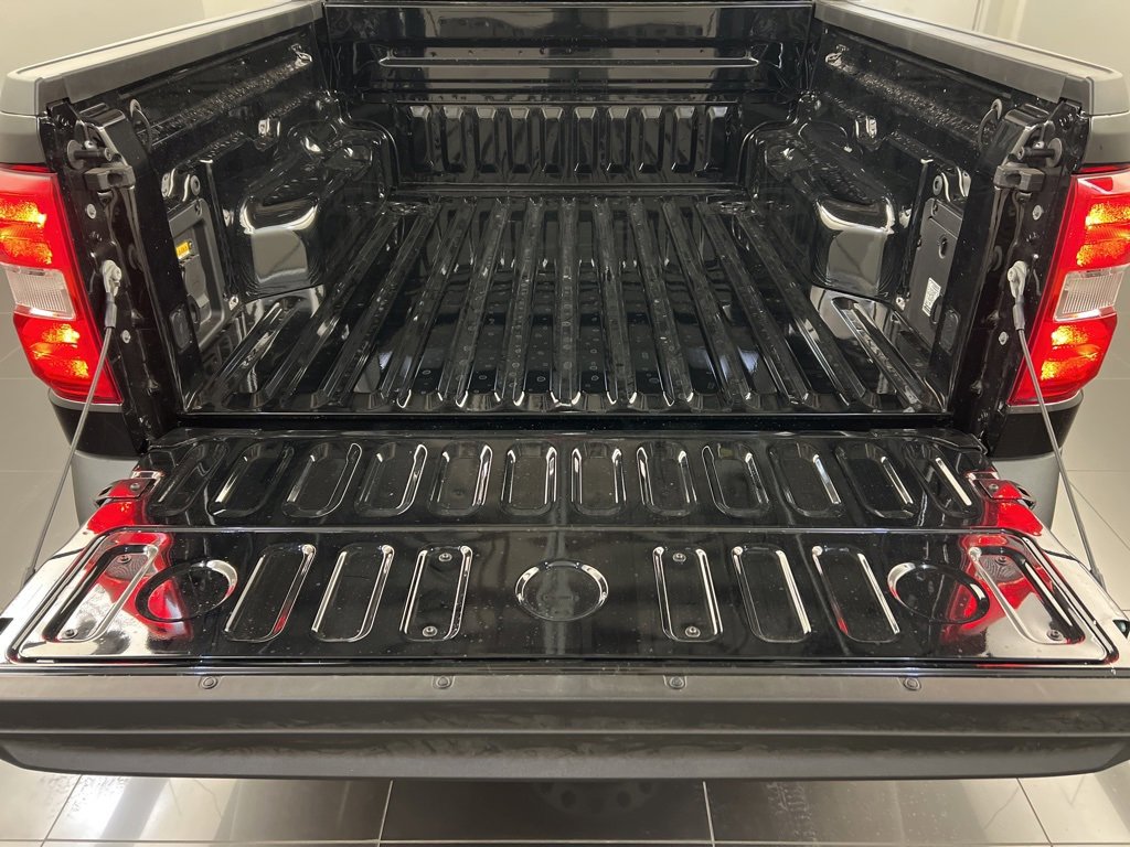 New 2025 Ford Maverick XLT w/ XLT Luxury Package image 31