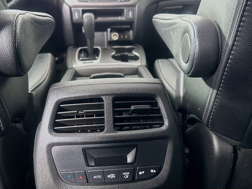 Used 2018 Honda Pilot EX-L image 31