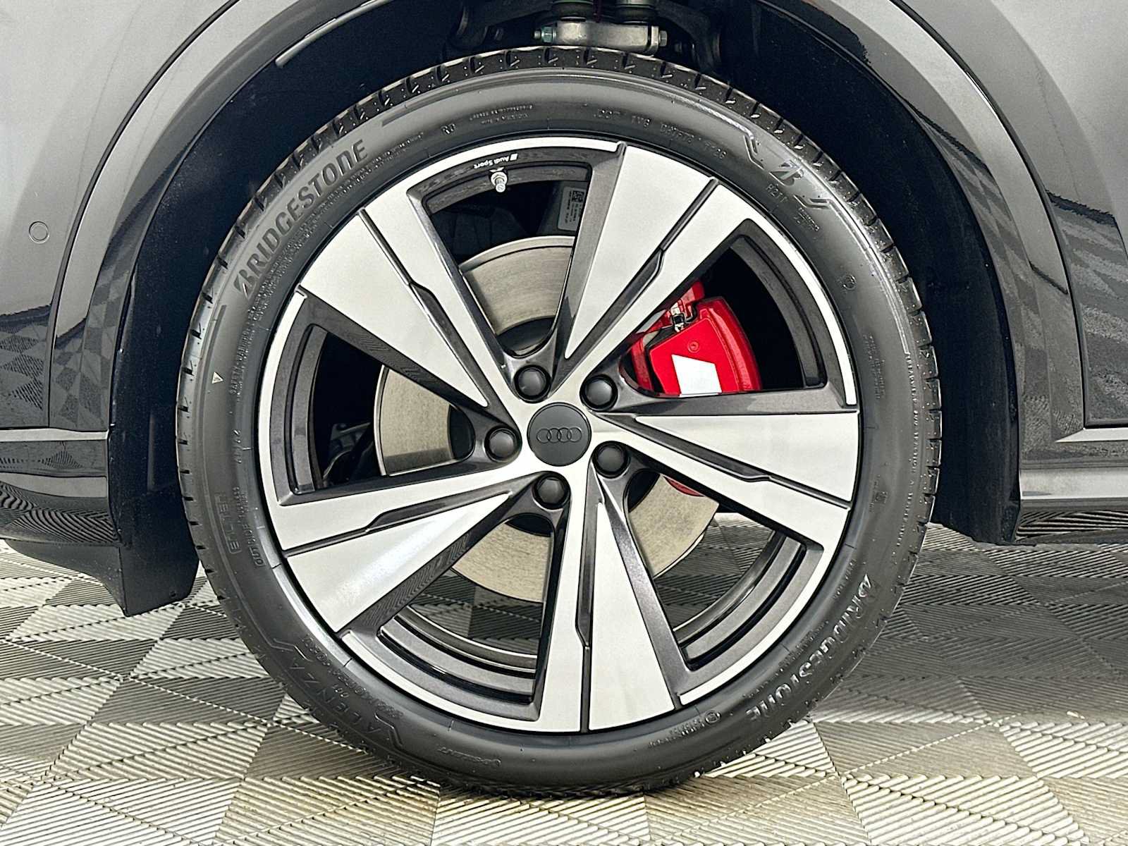 New 2026 Audi SQ5 Premium Plus AWD/4WD image 29