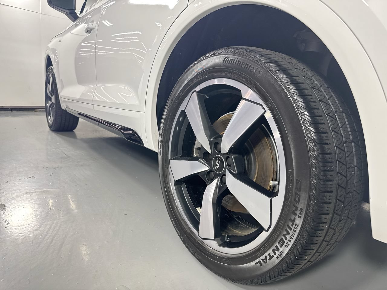 Used 2023 Audi Q5 2.0T Premium Plus AWD/4WD image 8