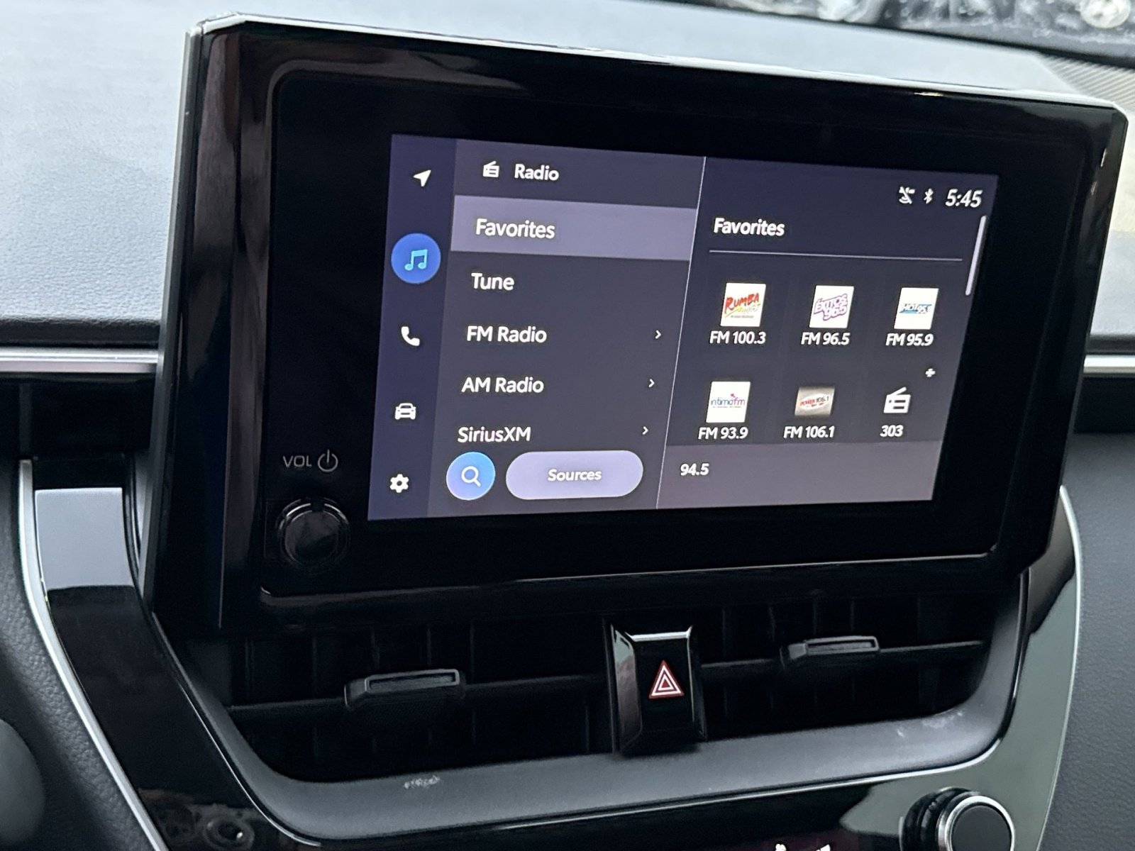 Used 2025 Toyota Corolla LE w/ Convenience Package image 14