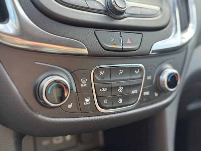 Used 2023 Chevrolet Equinox LT image 31