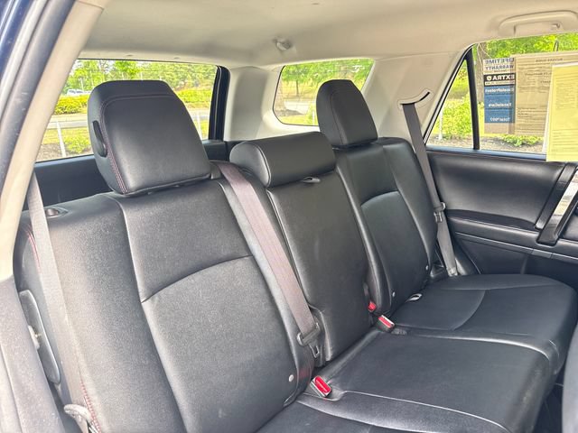 Used 2024 Toyota 4Runner TRD Off-Road Premium AWD/4WD image 32