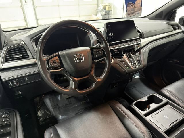 Used 2025 Honda Odyssey Sport-L image 19