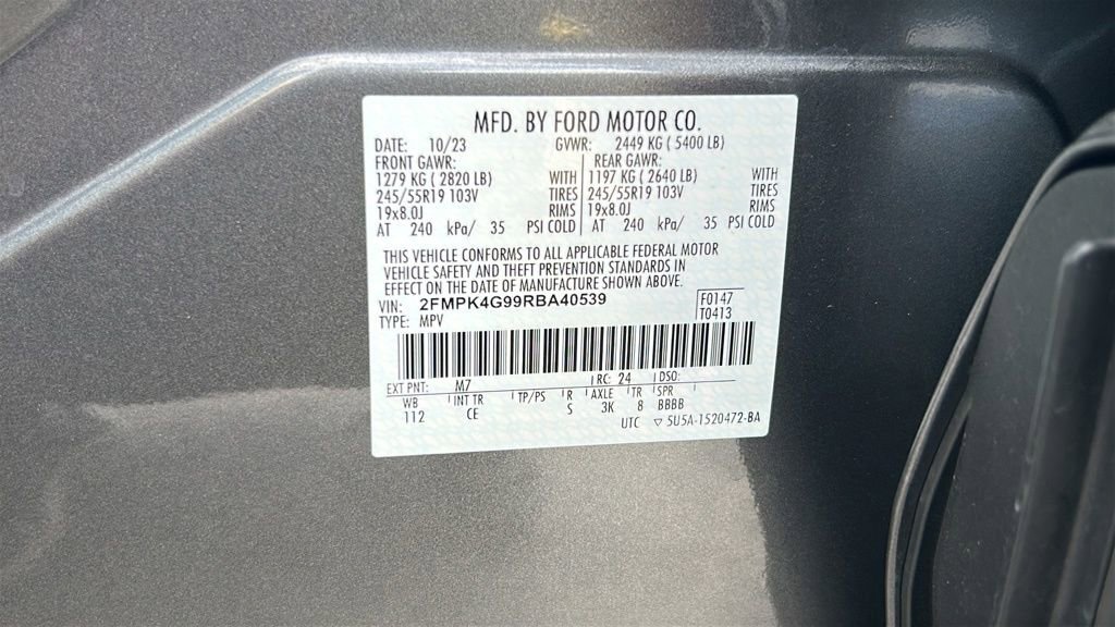 Used 2024 Ford Edge SE w/ Black Appearance Package image 45