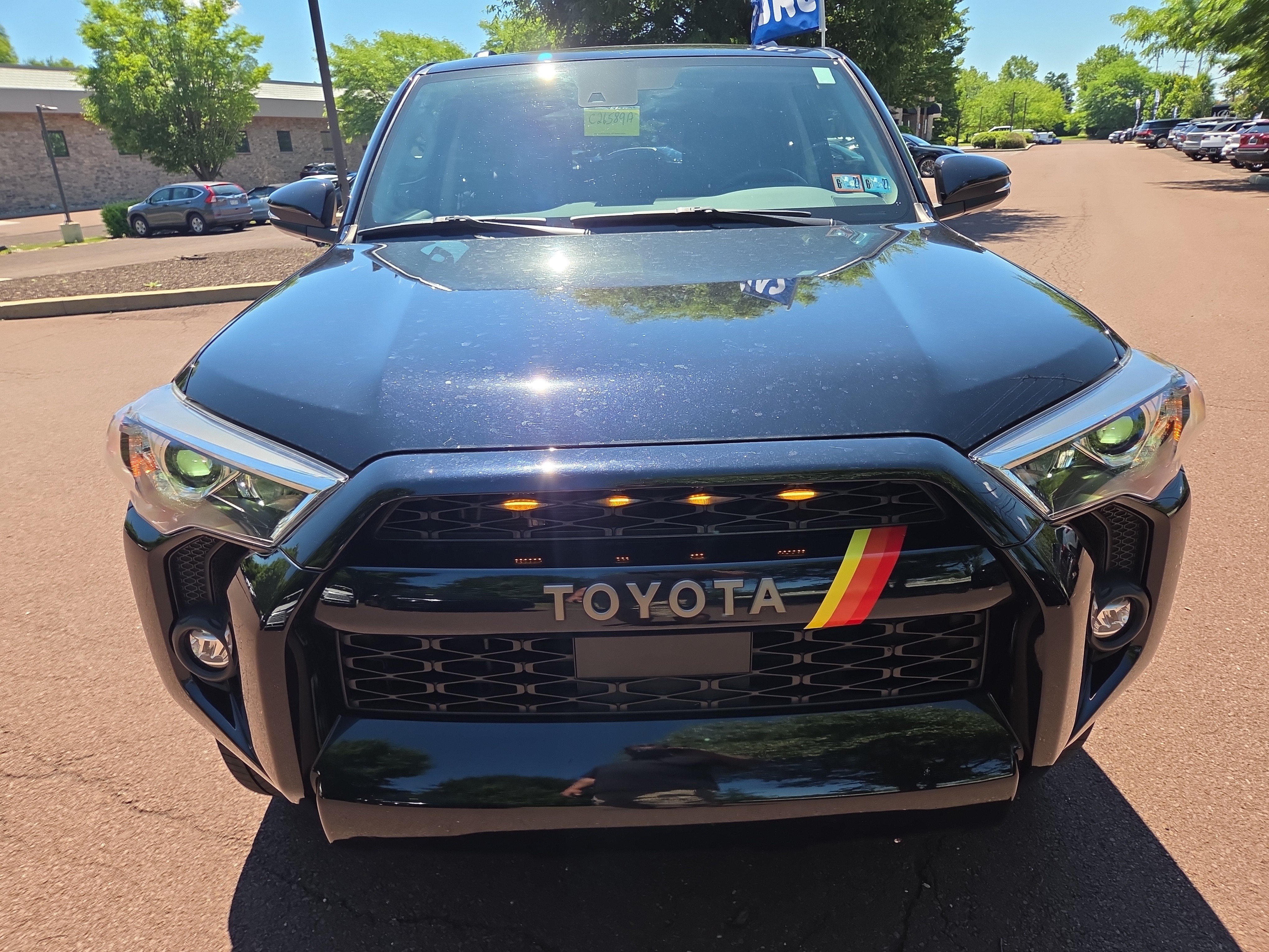 Used 2023 Toyota 4Runner 40th Anniversary SE AWD/4WD image 8