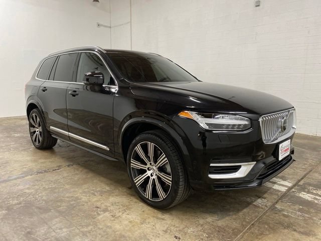 Used 2024 Volvo XC90 T8 Plus w/ Protection Package Premier AWD/4WD image 7