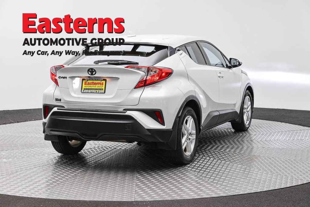 Used 2021 Toyota C-HR LE FWD image 5