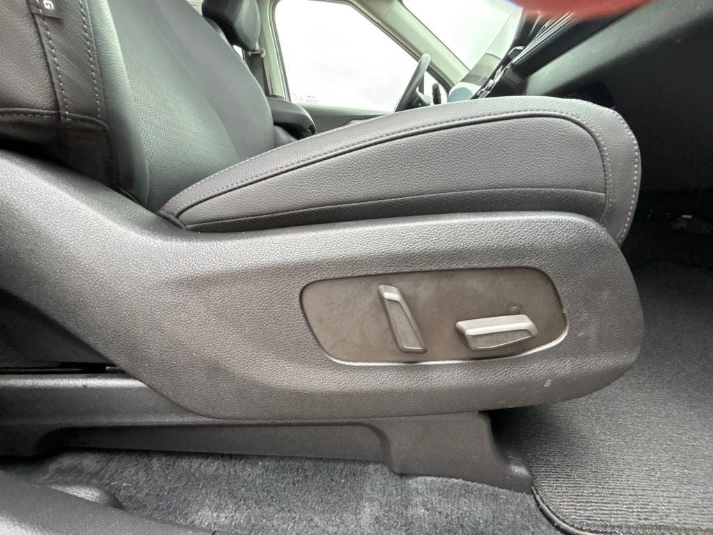 Used 2026 Kia Carnival SX Prestige FWD image 32