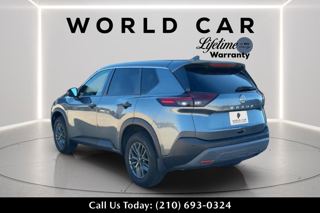 Used 2022 Nissan Rogue S image 4