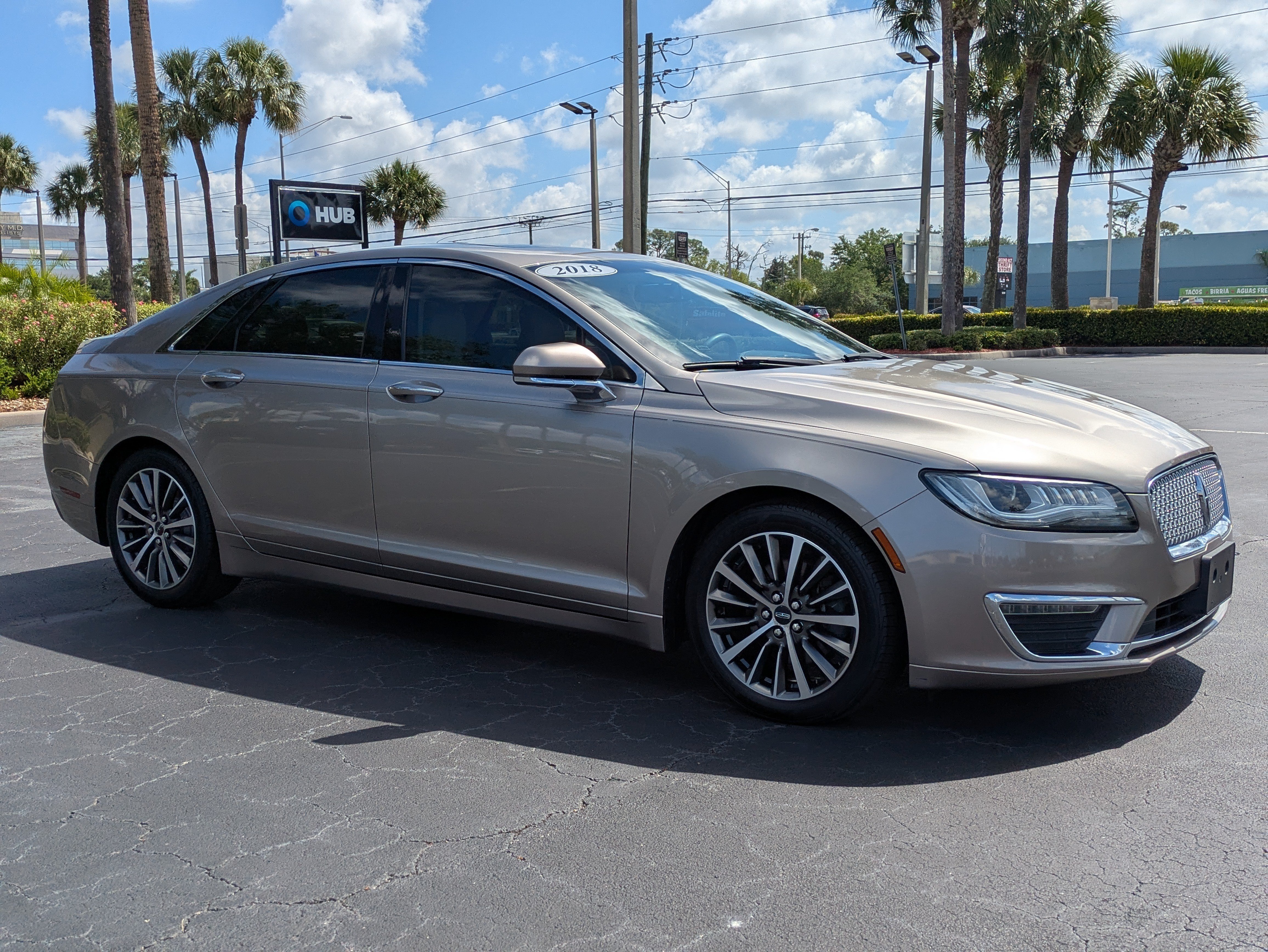 Used 2018 Lincoln MKZ Select w/ Select Plus Package FWD image 7