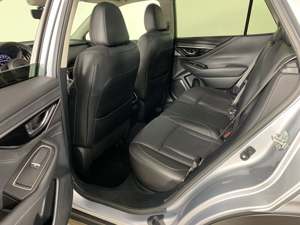 Used 2022 Subaru Outback Limited image 31