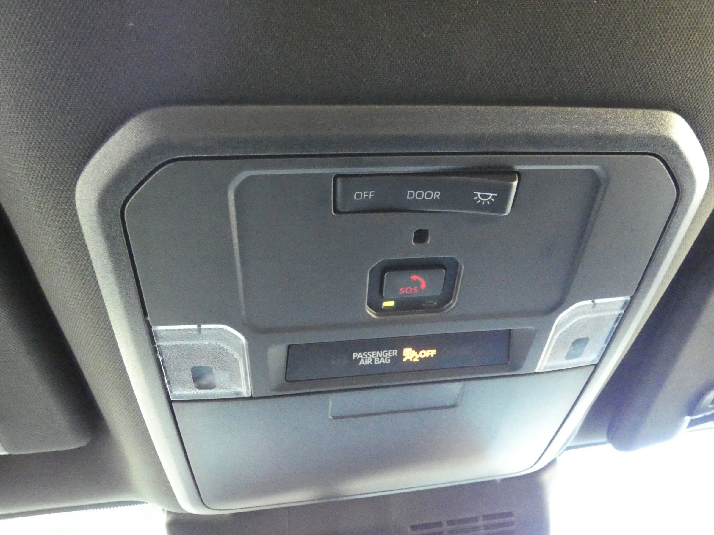 Used 2025 Toyota Tacoma TRD Off-Road image 25