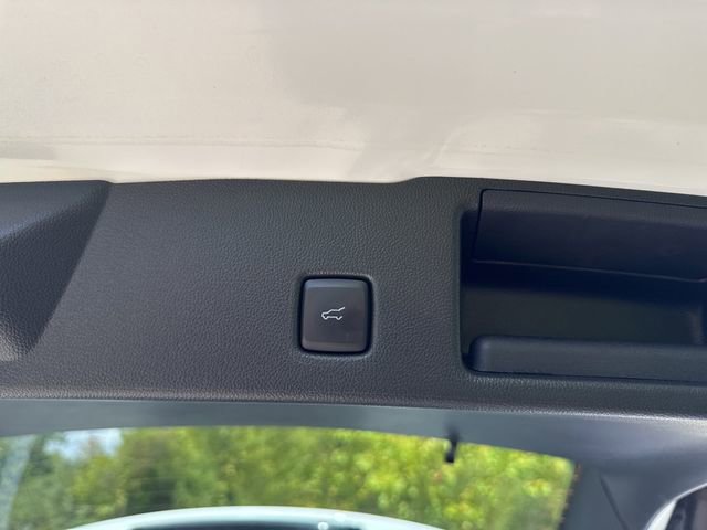 Used 2023 Ford Escape Active image 17