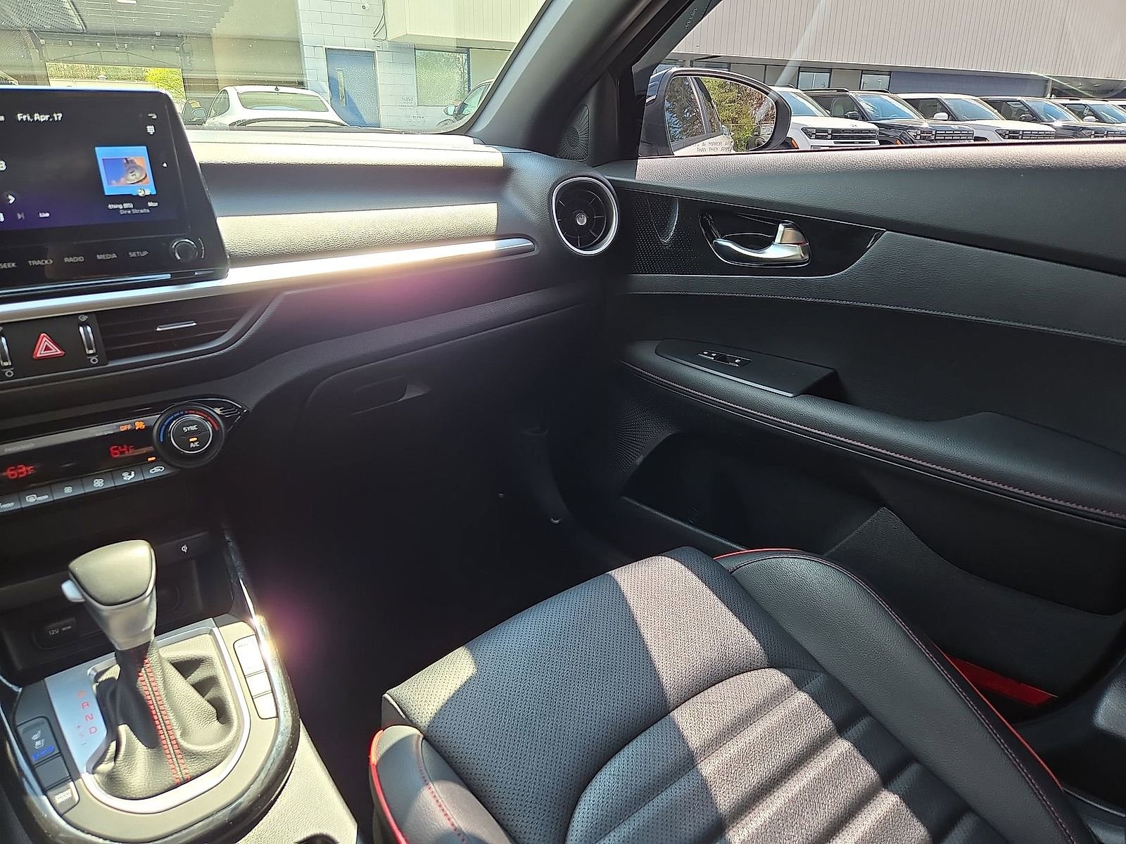 Used 2024 Kia Forte GT w/ GT2 Package image 11