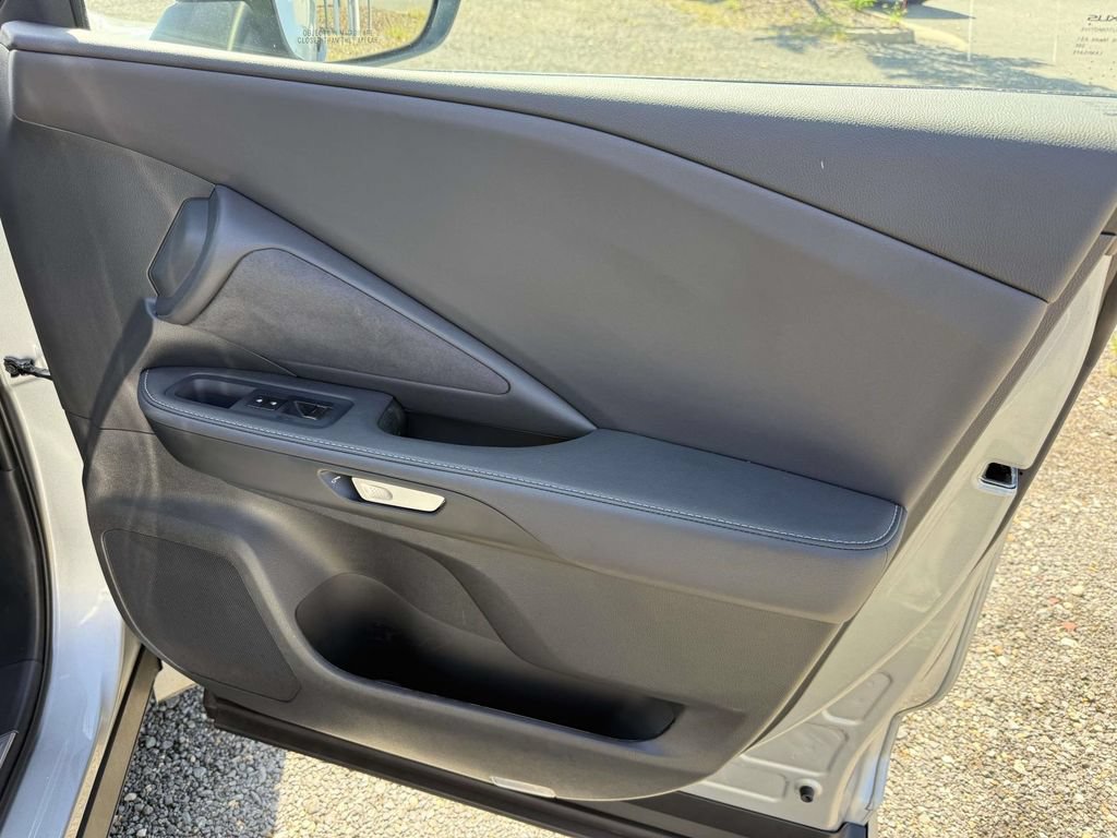 Used 2025 Lexus TX 500h AWD w/ Technology Package image 15