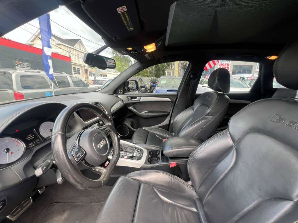 Used 2016 Audi SQ5 Premium Plus w/ Technology Package AWD/4WD image 16