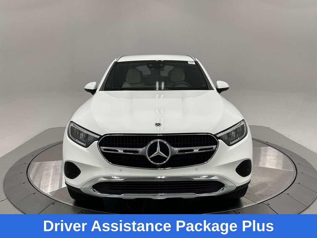 Certified 2025 Mercedes-Benz GLC 350e 4MATIC image 2