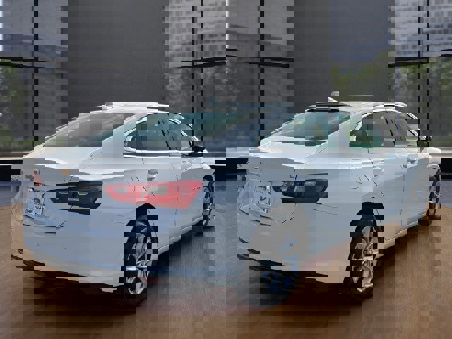 Used 2025 Chevrolet Malibu LT image 15