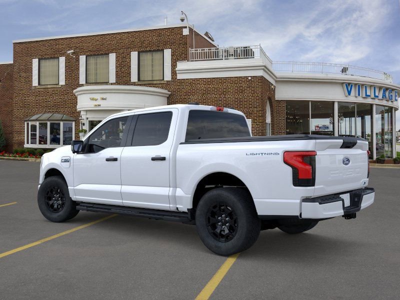 New 2025 Ford F150 Lightning XLT image 4