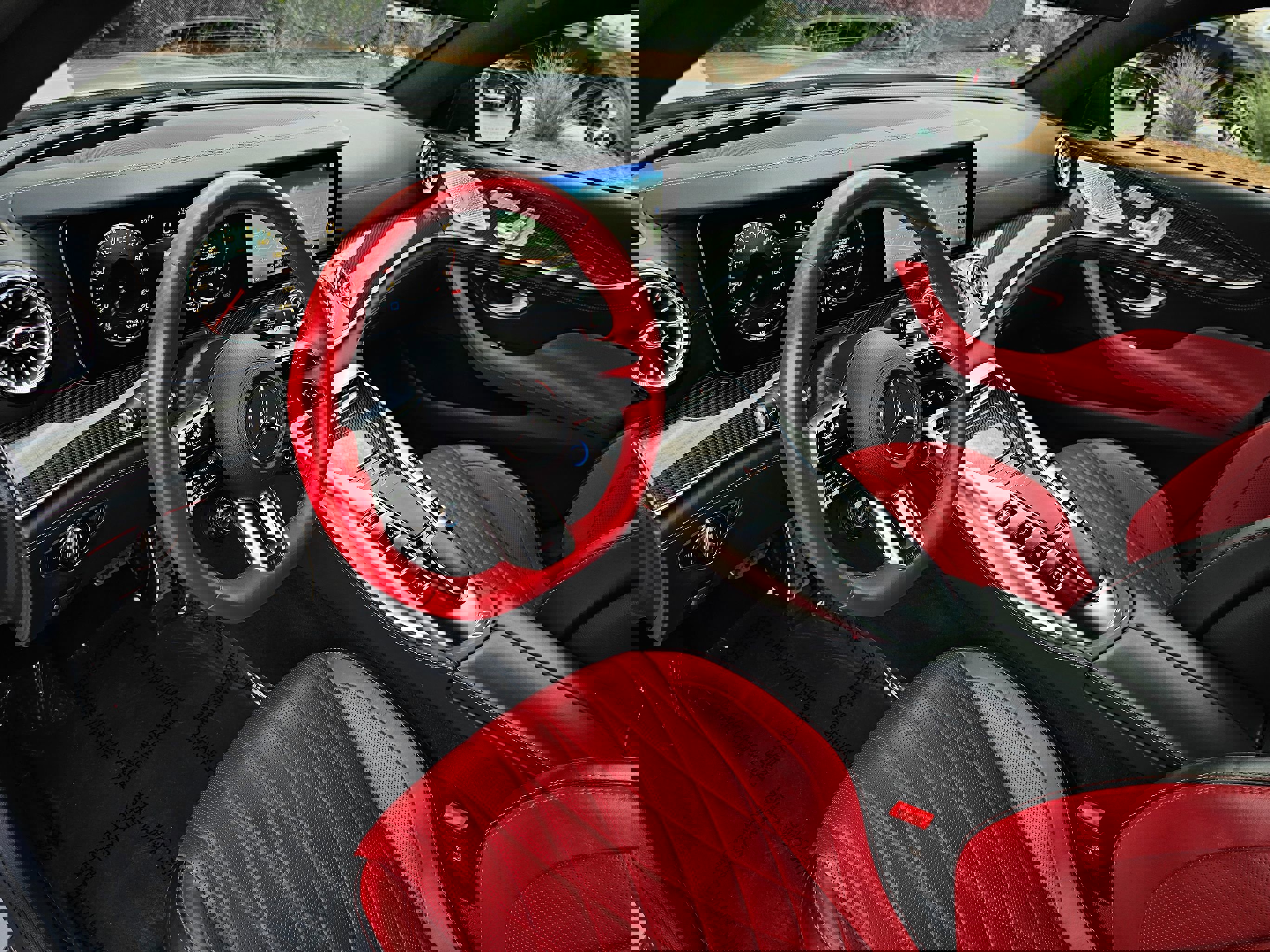 Used 2023 Mercedes-Benz AMG GT 63 S image 30