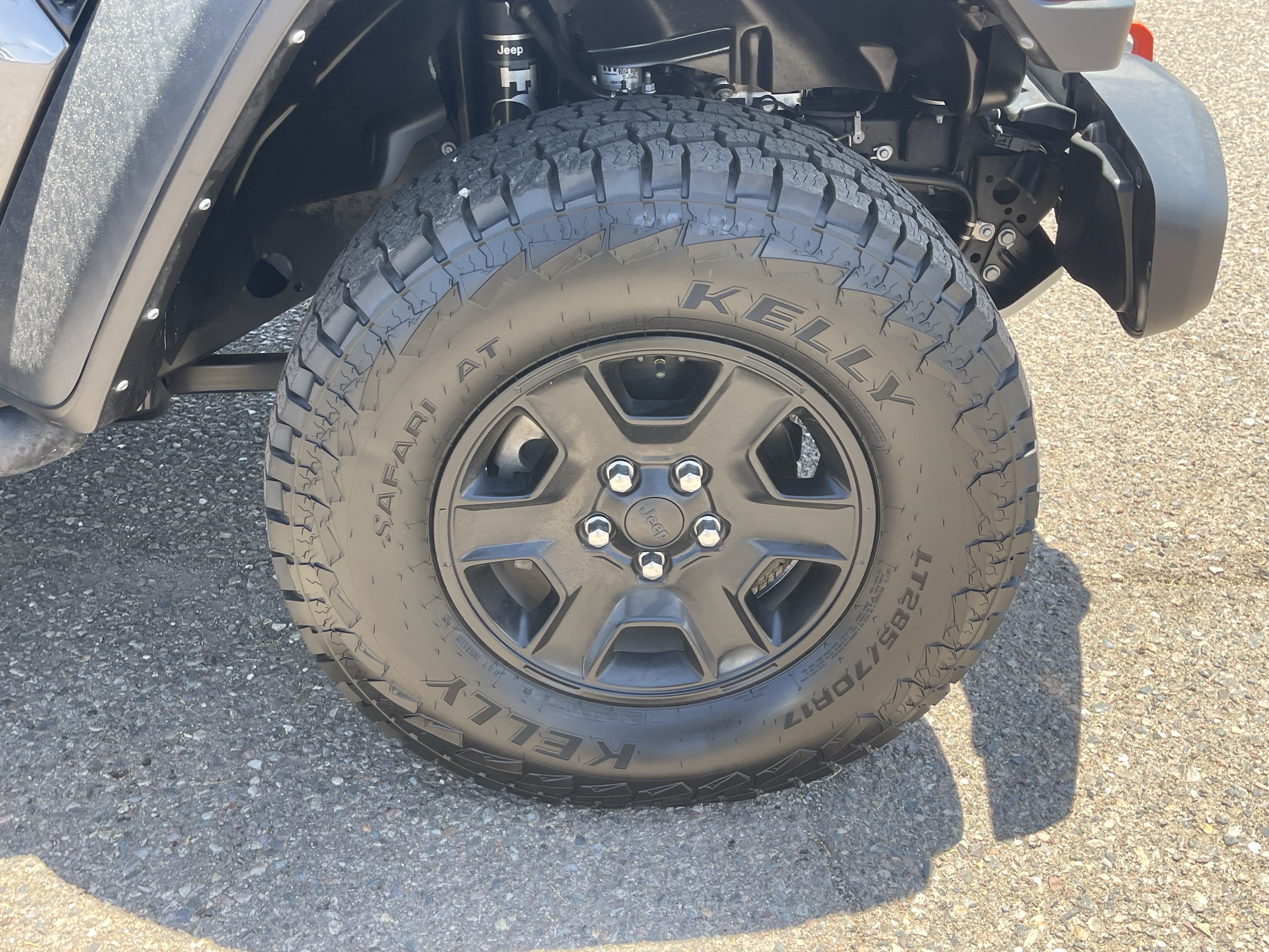 Used 2021 Jeep Gladiator Mojave AWD/4WD image 8