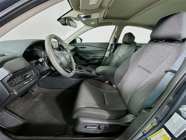 Certified 2025 Honda Accord SE image 25