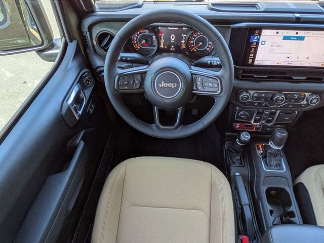New 2026 Jeep Gladiator Willys AWD/4WD image 17