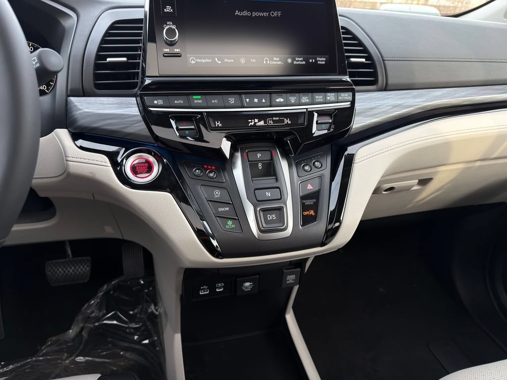 Used 2026 Honda Odyssey Elite image 16