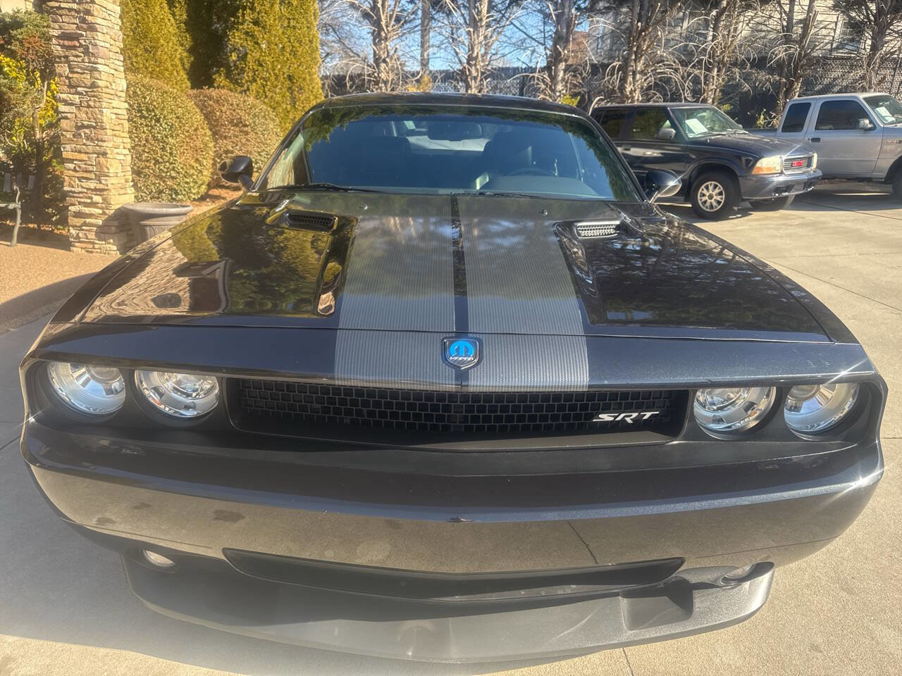 Used 2009 Dodge Challenger SRT8 w/ SRT Option Group II RWD image 5
