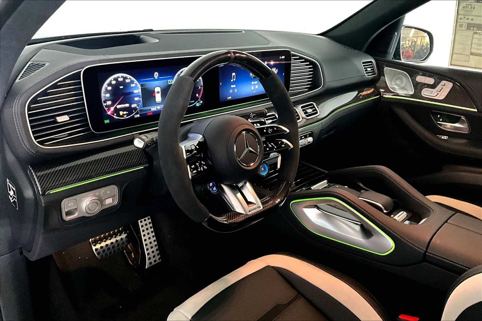 New 2026 Mercedes-Benz GLE 63 AMG S image 10