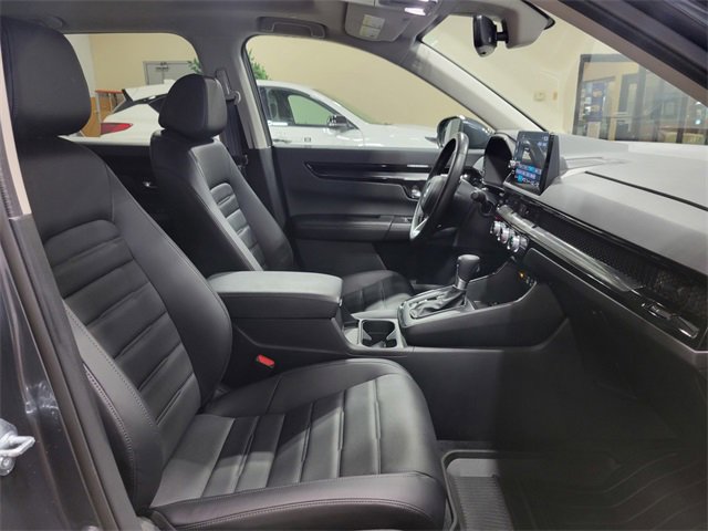 Used 2025 Honda CR-V EX-L image 18