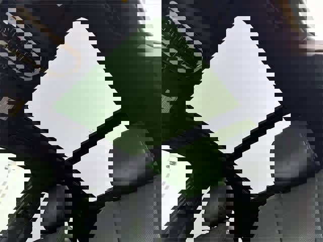 Used 2020 Porsche Macan w/ Premium Package Plus image 5