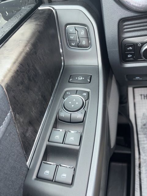New 2026 Ford F350 Lariat RWD image 37