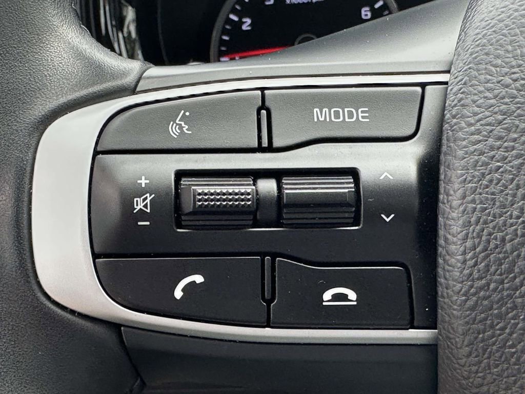 Used 2024 Kia K5 EX image 30