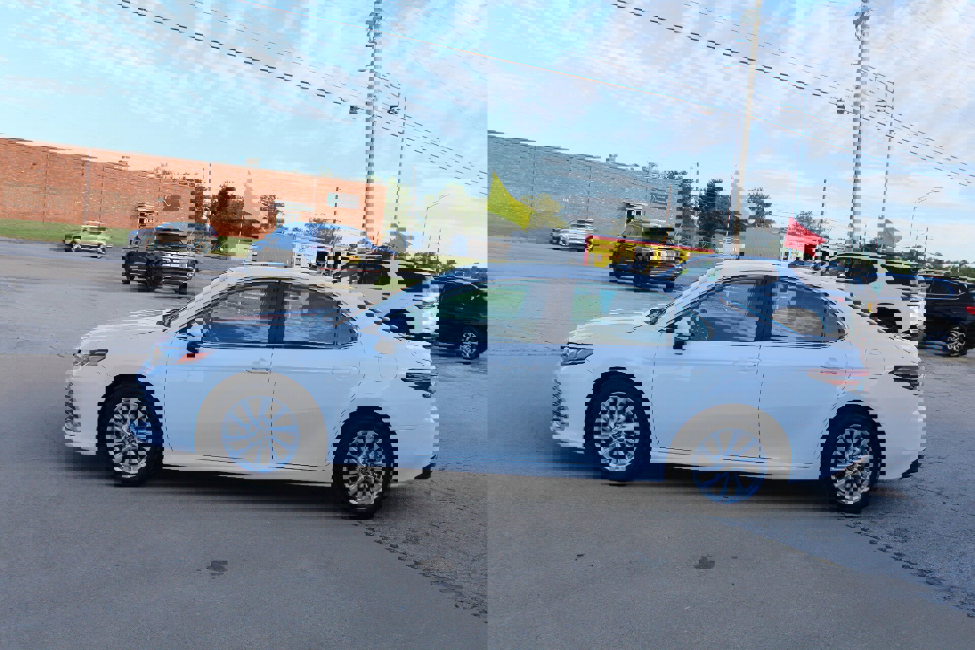 Used 2024 Toyota Camry LE image 9