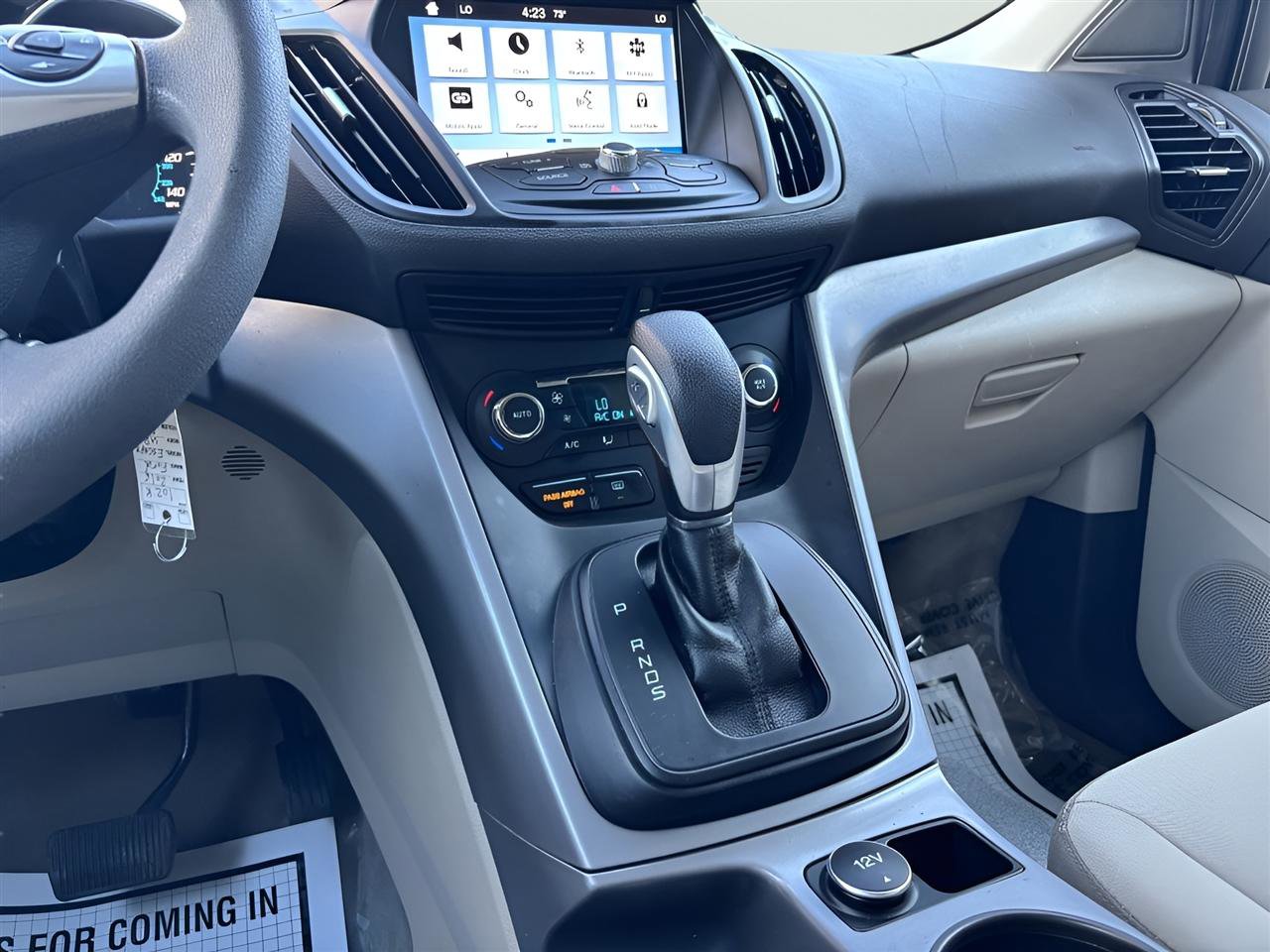 Used 2016 Ford Escape SE w/ Equipment Group 201A image 18