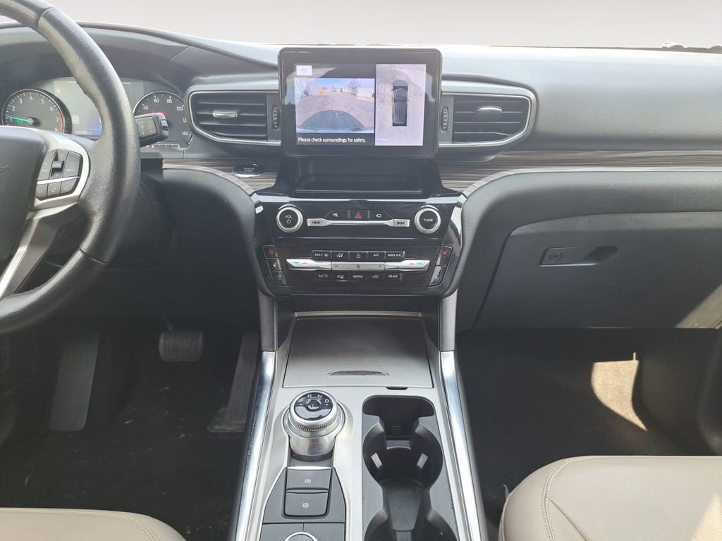 Used 2022 Ford Explorer Limited w/ Hybrid Equipment Group 310A image 11