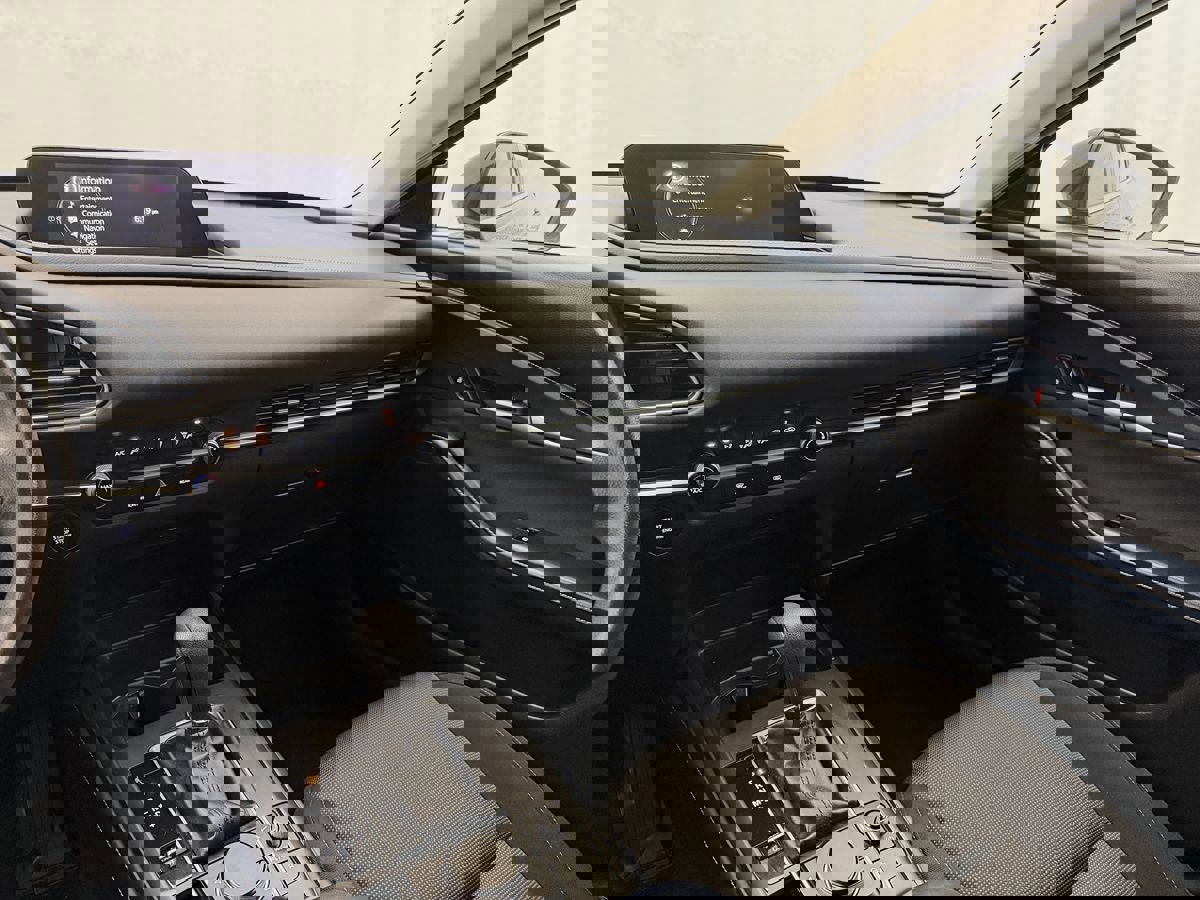 Used 2021 MAZDA CX-30 FWD 2.5 S image 13