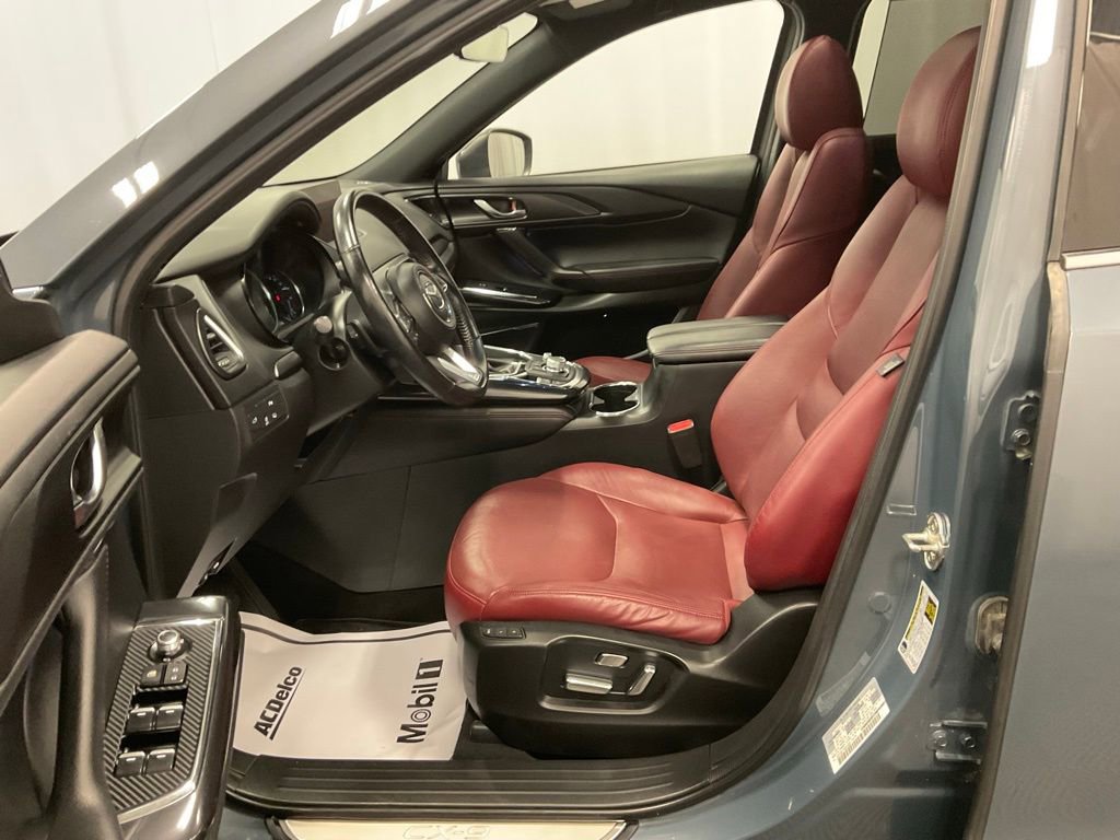Used 2021 MAZDA CX-9 Carbon Edition image 4